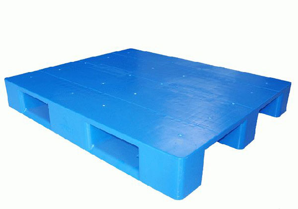 plastic pallet